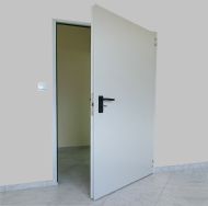 Multi E 900х2050/2150 - еднокрила метална врата